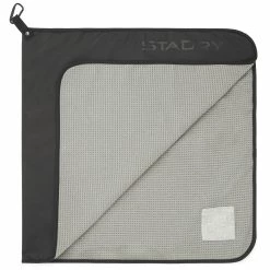 Titleist Stadry Waterproof Golf Towel/Hood
